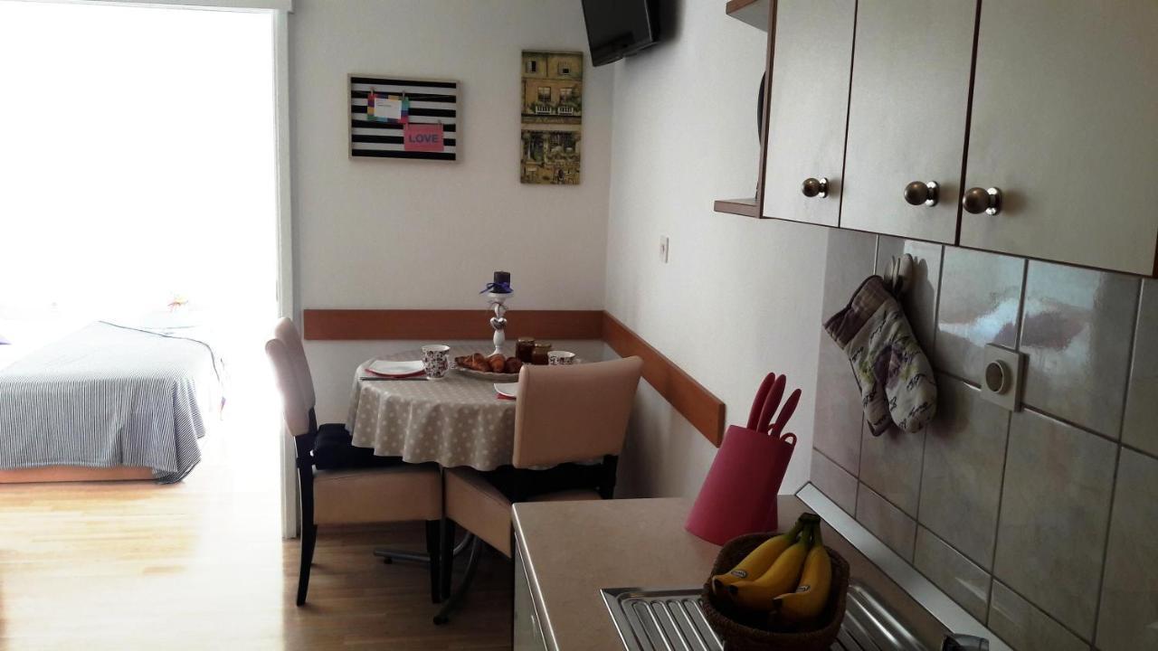 Apartments Milena & Ante Makarska Esterno foto